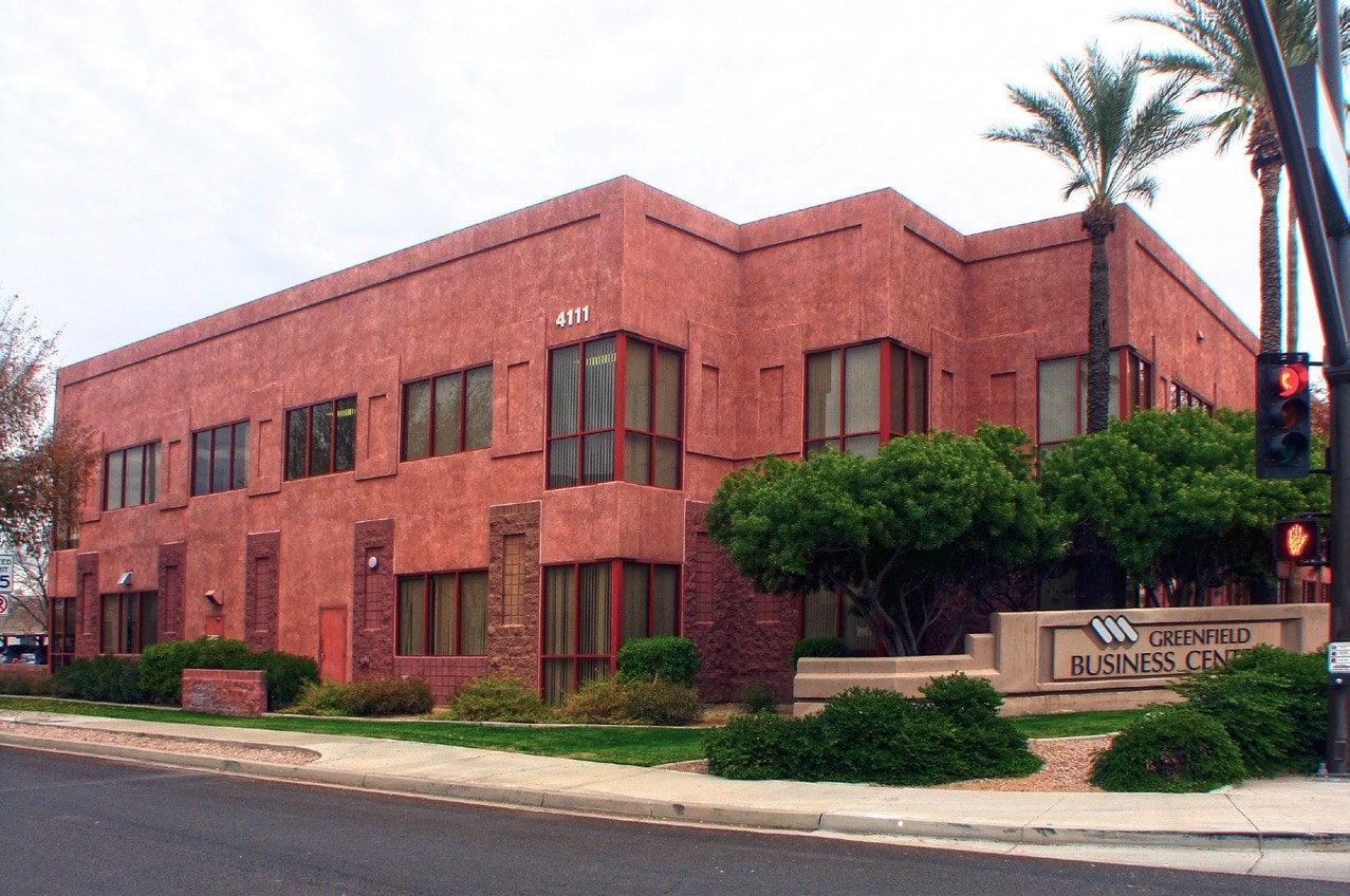 4111 E Valley Auto Dr, Mesa, AZ à louer Photo du bâtiment- Image 1 de 10