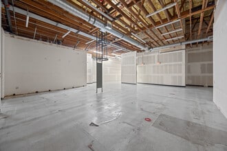 1245 3rd Street Promenade, Santa Monica, CA for lease Interior Photo- Image 1 of 10