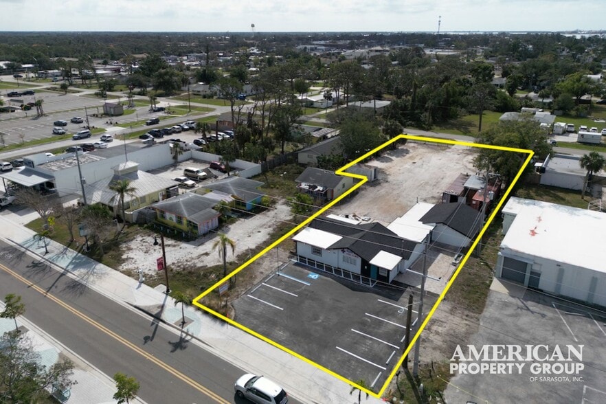 155 W Dearborn St, Englewood, FL à louer - Photo du bâtiment - Image 2 de 14