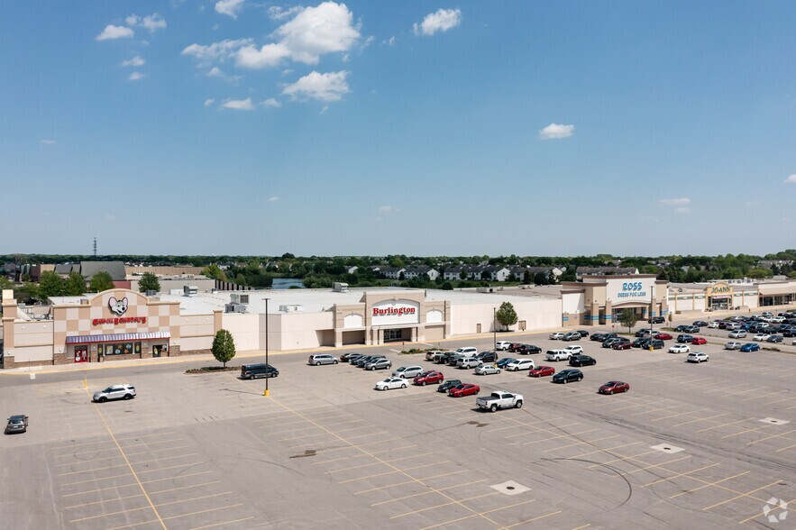 510-618 S State Route 59 -, Naperville, IL for lease - Building Photo - Image 2 of 4