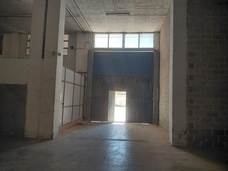 Industrial in Paterna, Valencia for lease - Interior Photo - Image 2 of 7