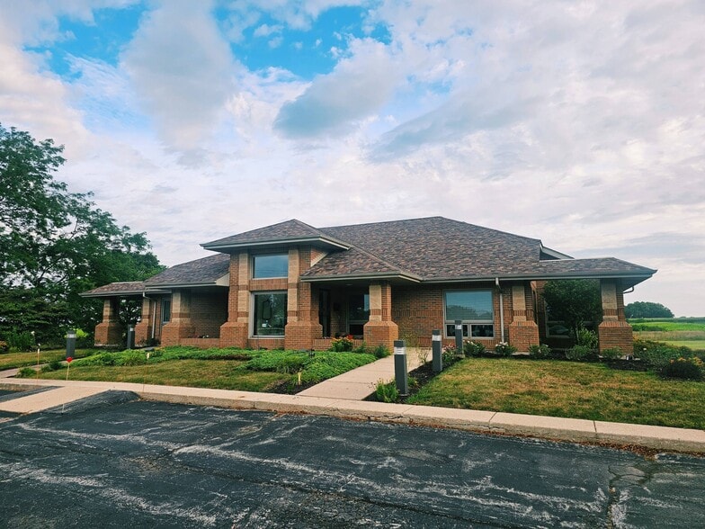 10808 W Monee Manhattan Rd, Monee, IL for sale - Building Photo - Image 2 of 44