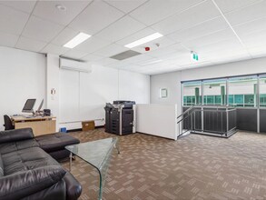 6 Herbert St, St Leonards à louer Photo intérieure- Image 2 de 3