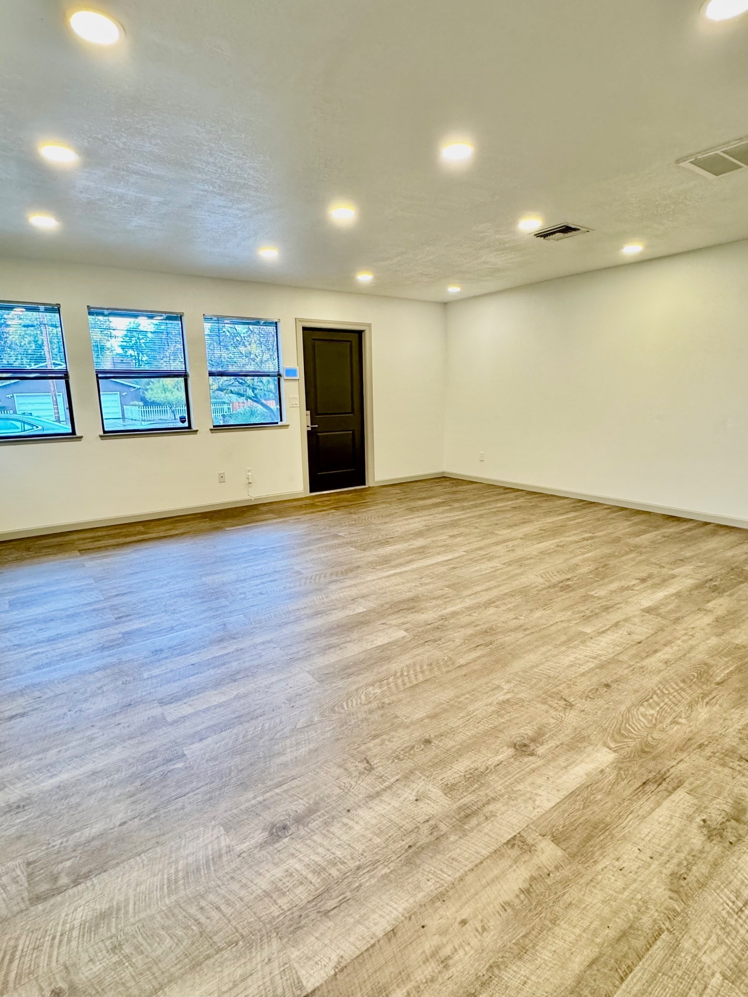3540 Chestnut Ave, Concord, CA for lease Interior Photo- Image 1 of 7