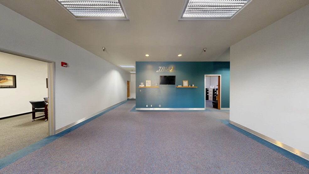 1880 SW Merlo Dr, Beaverton, OR for lease - Matterport 3D Scan - Image 2 of 20