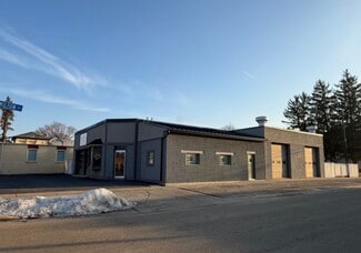 More details for 103 Leonard St S, West Salem, WI - Retail for Lease
