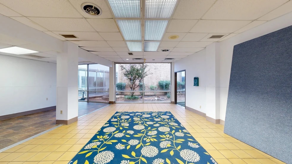 Premiere Corp. Campus | Bowie County, TX portfolio of 2 properties for sale on LoopNet.ca - Matterport 3D Scan - Image 3 of 48