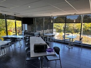 16-16 Whitestone Expy, Flushing, NY for lease Interior Photo- Image 2 of 6