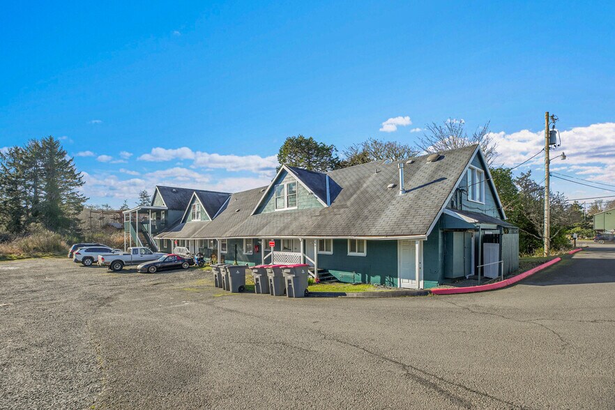 2465 S Roosevelt Dr, Seaside, OR à vendre - Photo du bâtiment - Image 3 de 13