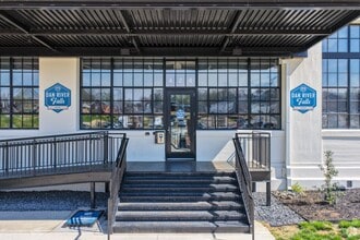 424 Memorial Dr, Danville, VA for lease Building Photo- Image 1 of 3