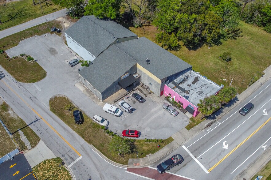 1412 N Magnolia Ave, Ocala, FL à vendre - Photo du bâtiment - Image 3 de 19