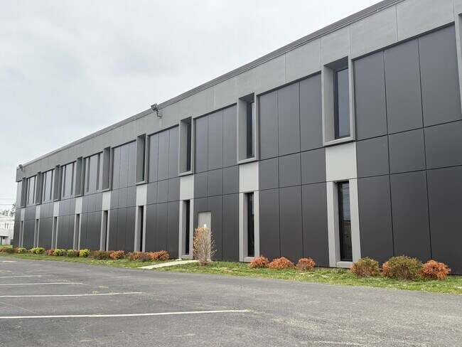 More details for 1201 Valley Brook Ave, Lyndhurst, NJ - Industrial for Lease