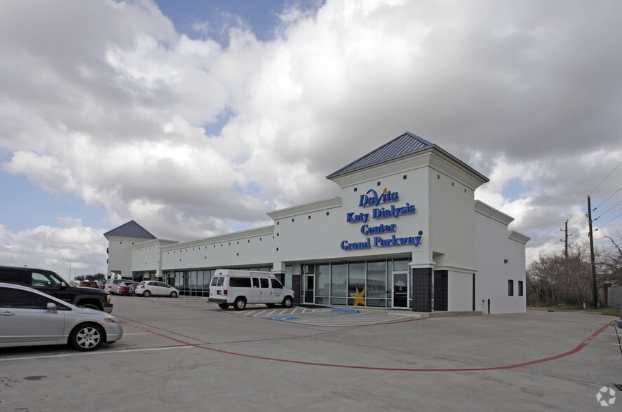 403 S Grand Pky, Katy, TX for lease - Building Photo - Image 3 of 5