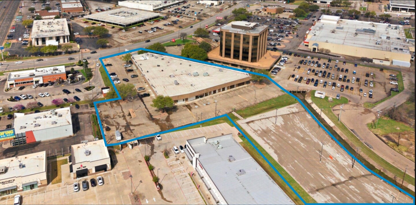 1101 Wooded Acres Dr, Waco, TX for lease Primary Photo- Image 1 of 10