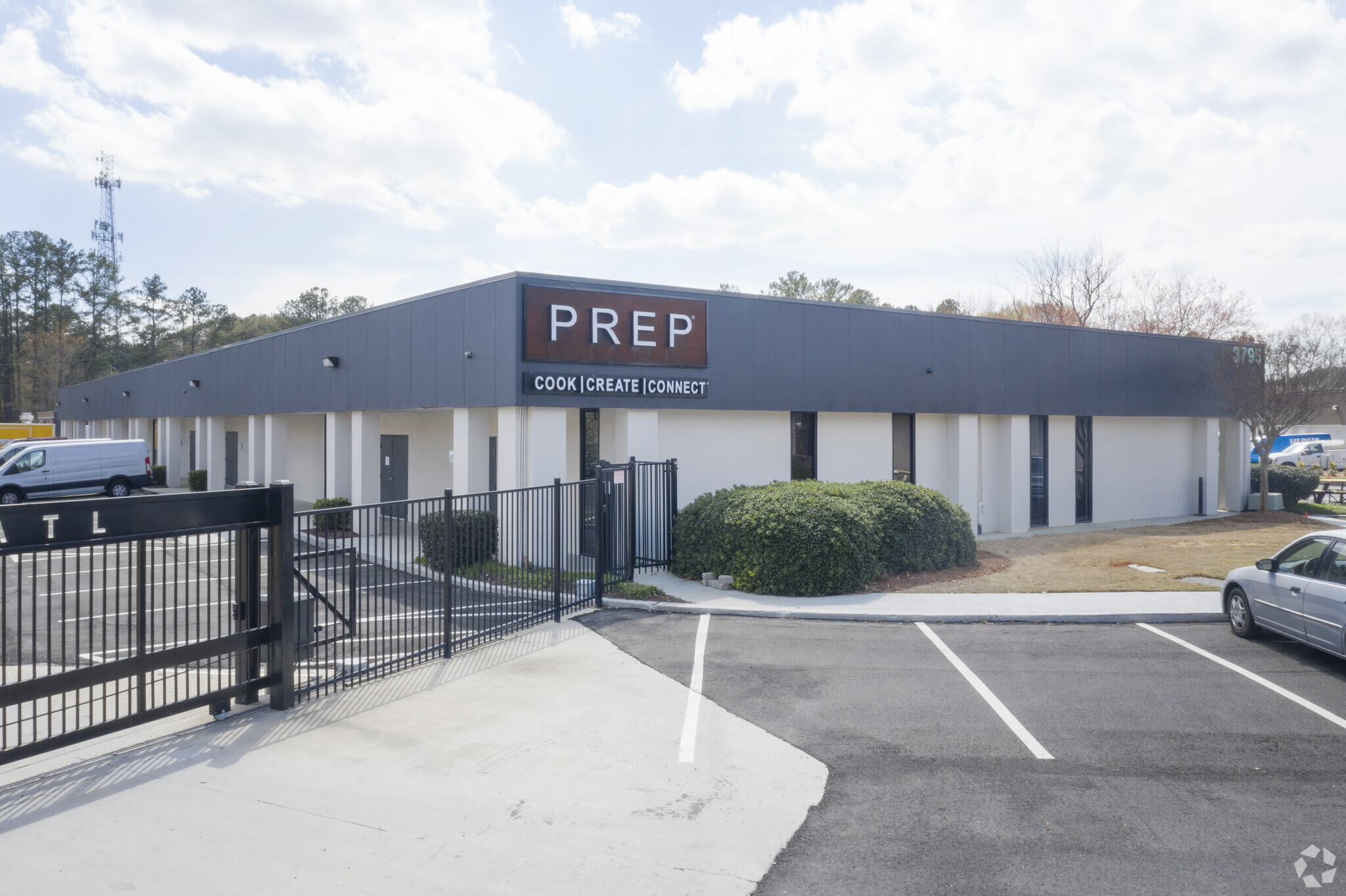 3783 Presidential Pky, Atlanta, GA for lease Building Photo- Image 1 of 18