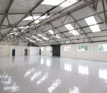 1 David Rd, Slough à louer - Photo du bâtiment - Image 3 de 4