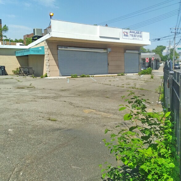 5321 Flatlands, Brooklyn, NY à louer - Photo du bâtiment - Image 2 de 6