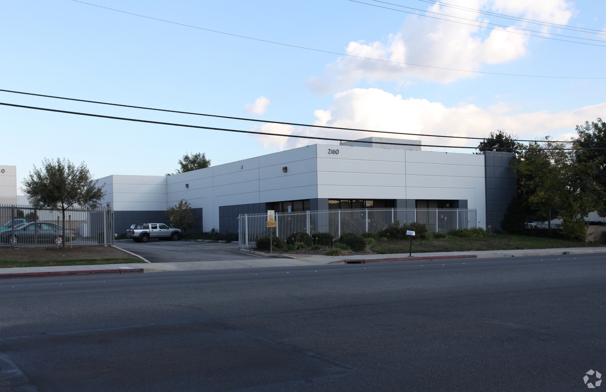 2160 Reservoir St, Pomona, CA for lease Primary Photo- Image 1 of 3