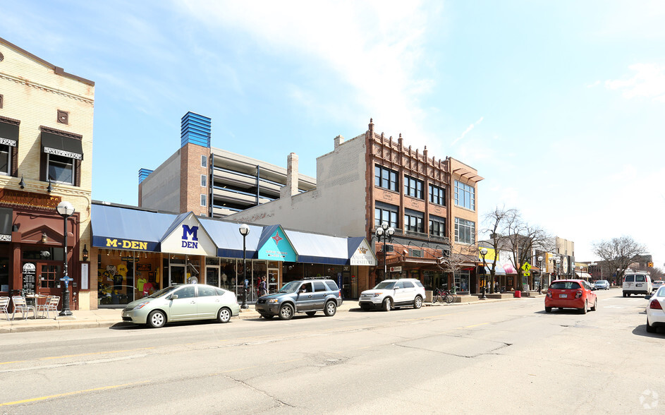 329 S Main St, Ann Arbor, MI à vendre - Photo du b timent - Image 3 de 10