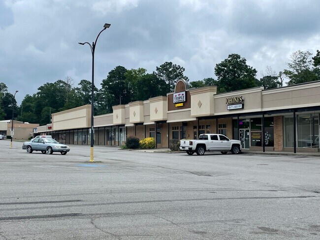 Plus de détails pour 1755-1767 Shurling Dr, Macon-Bibb, GA - Bureau/Commerce de détail à louer