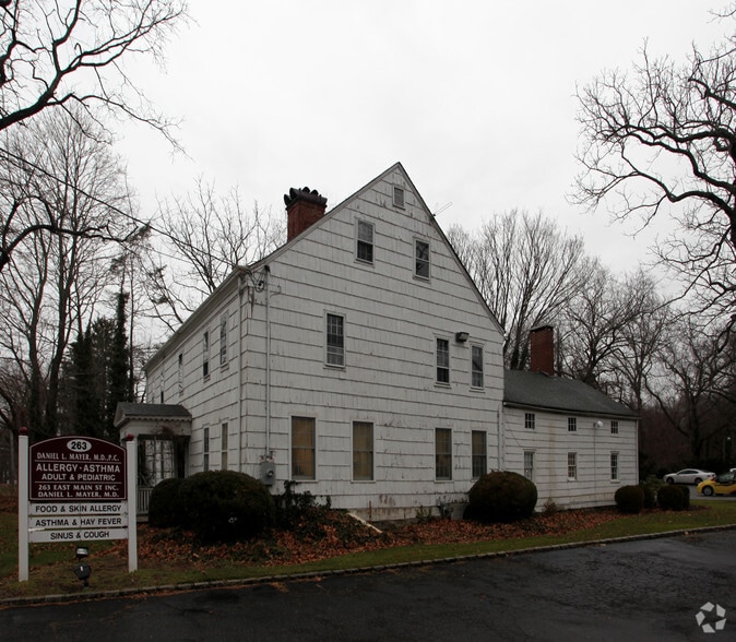 Portfolio of 2 properties for sale on LoopNet.ca - Primary Photo - Image 1 of 2