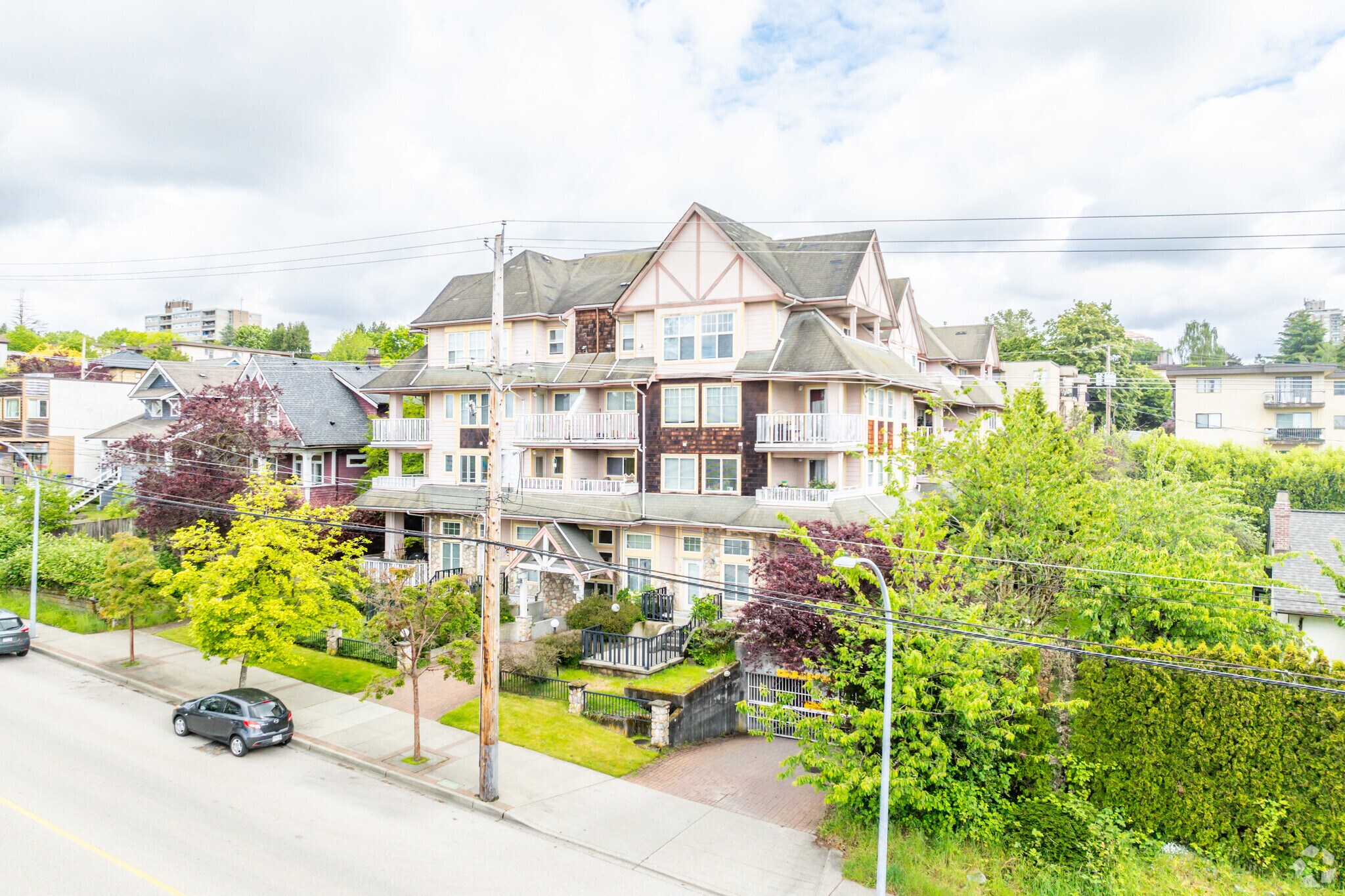 425 Twelfth St, New Westminster, BC à vendre Photo principale- Image 1 de 1