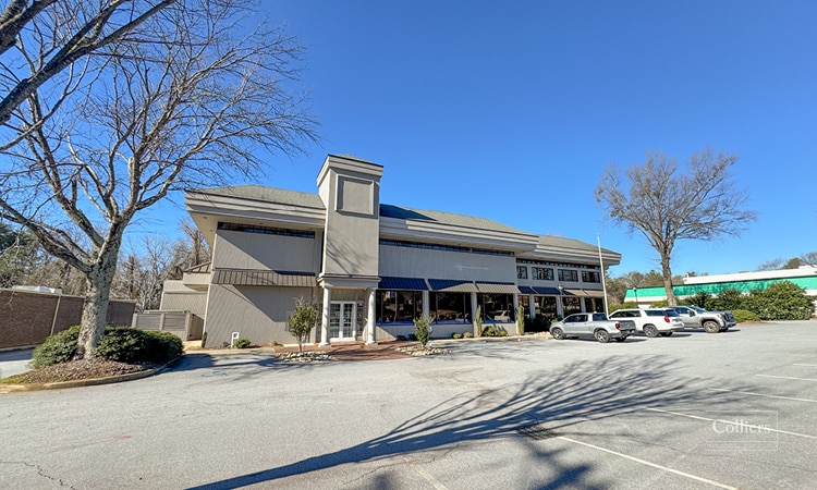 937 N Pleasantburg Dr, Greenville, SC for lease Primary Photo- Image 1 of 10