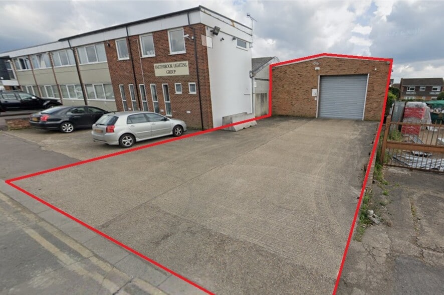 Wellington Rd, St Albans for sale - Building Photo - Image 1 of 1
