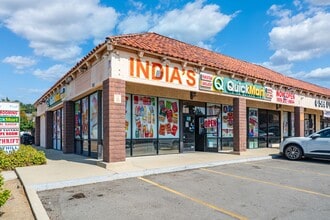 101 E Foothill Blvd, Pomona, CA à louer Photo intérieure- Image 2 de 17