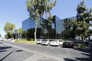 Plus de détails pour 1900 W Garvey Ave S, West Covina, CA - Bureau/Médical à louer