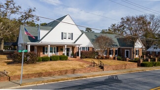 Plus de détails pour 201 E Academy St, Fuquay-Varina, NC - Bureau à vendre