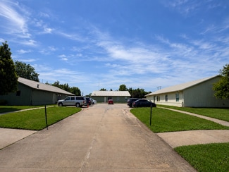 More details for 101-105 E 32nd Ave, Stillwater, OK - Multifamily for Sale