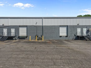 101 Creek Ridge Rd, Greensboro, NC for lease Building Photo- Image 2 of 3