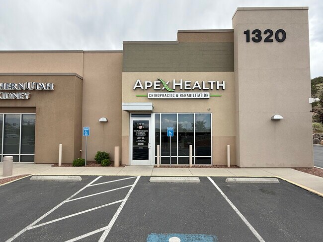 Plus de détails pour 1320 N Main St, Cedar City, UT - Bureau/Médical à louer