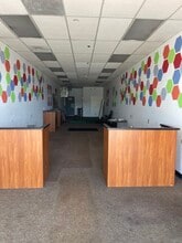 400-450 S Ventura Rd, Oxnard, CA for lease Building Photo- Image 1 of 15