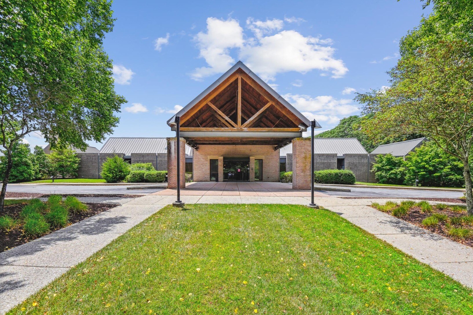 576 Johnsville Rd, Eldersburg, MD à vendre Photo du bâtiment- Image 1 de 13