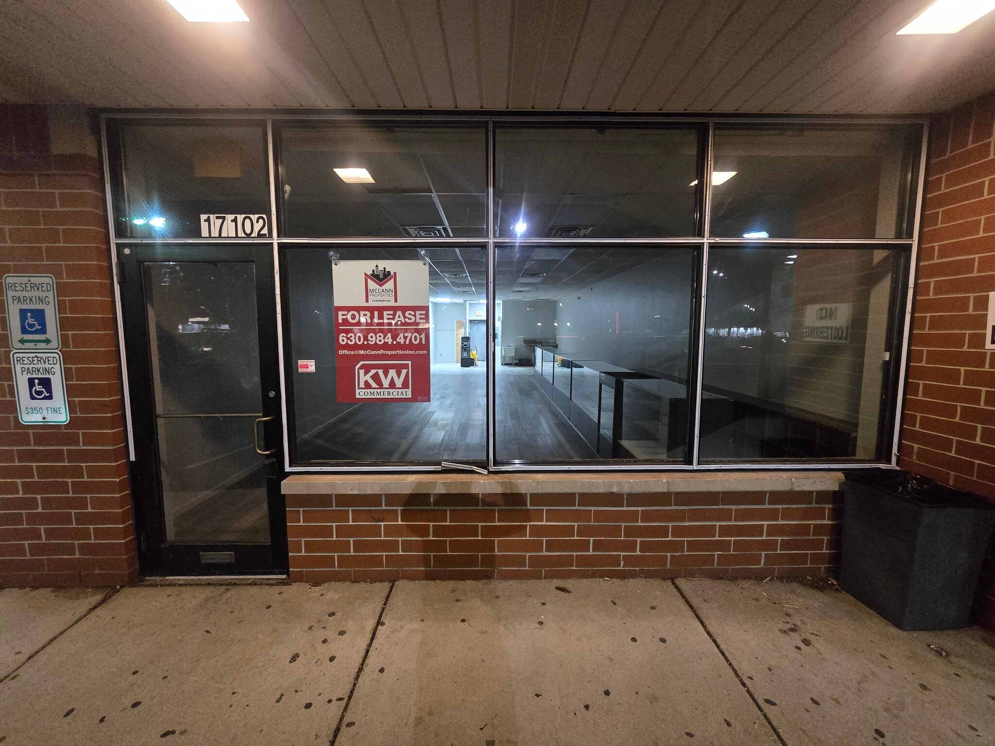 17100-17114 S Park Ave, South Holland, IL à louer Photo intérieure- Image 1 de 1