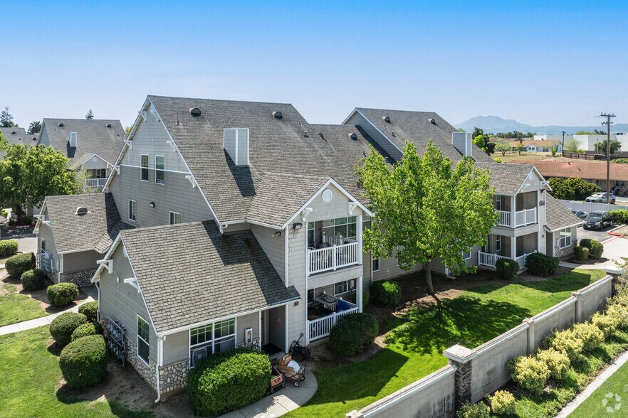 2010 Rubens Way, Oakley, CA à vendre - Photo principale - Image 1 de 9