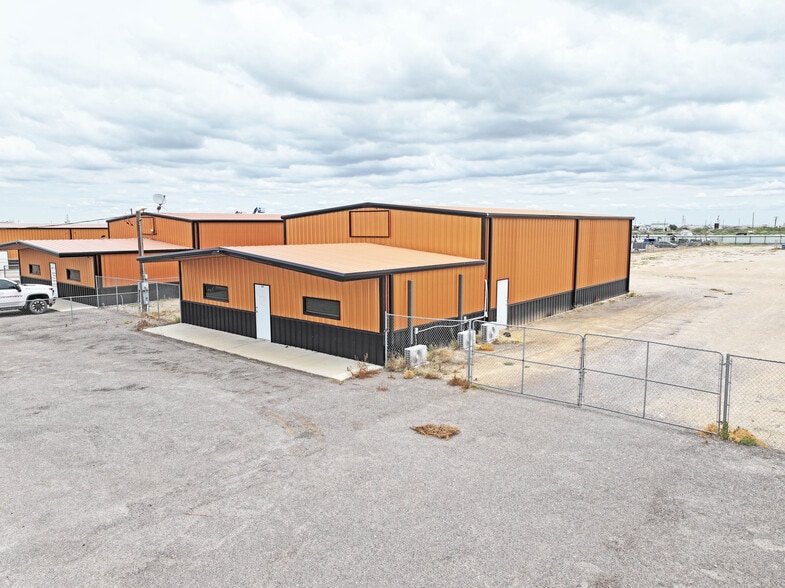 1161 S Moss Ave, Odessa, TX for lease - Building Photo - Image 1 of 36
