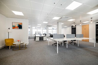 19-21 Great Tower St, London for lease Interior Photo- Image 1 of 10