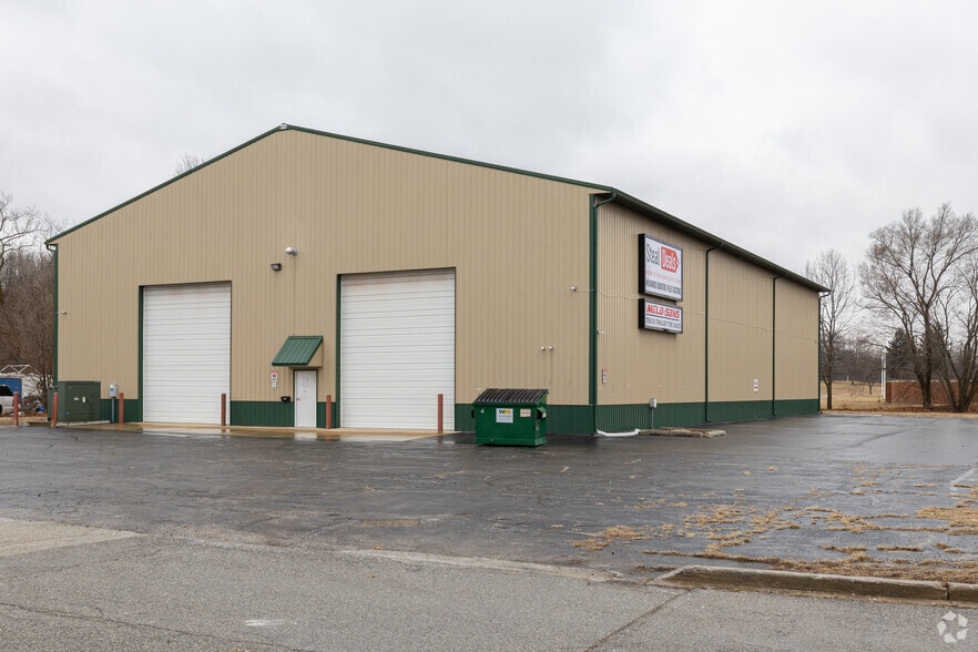 4027 W Ridge Rd, Gary, IN for lease - Primary Photo - Image 1 of 2