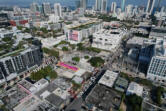 170 NW 24th St, Miami, FL - AERIAL  map view