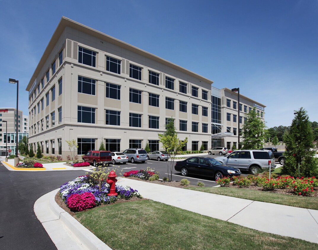 2077 Convention Center Concourse, College Park, GA à louer Photo du bâtiment- Image 1 de 9