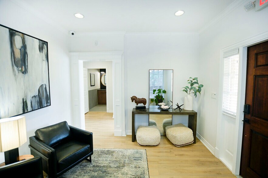 7157 Colleyville Blvd, Colleyville, TX à louer - Photo intérieure - Image 3 de 12