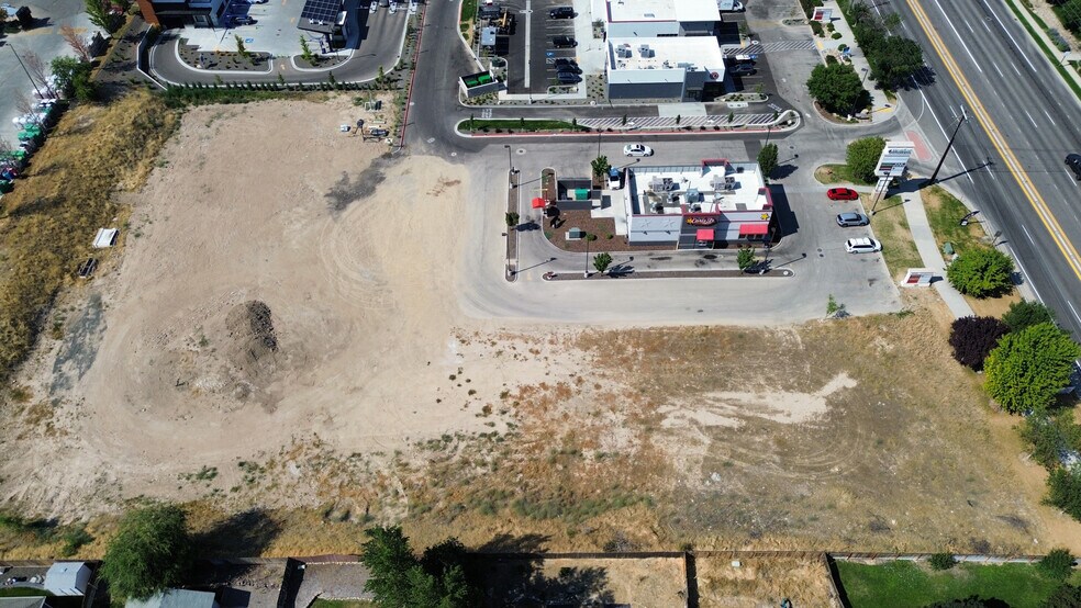 1823 S Meridian Rd, Meridian, ID à vendre - Photo principale - Image 2 de 11