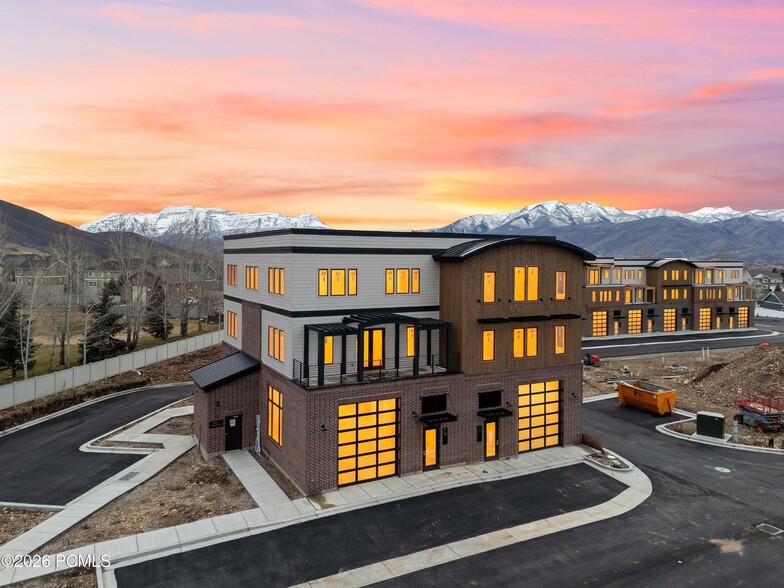 1922 S Highway 40, Heber City, UT for sale - Building Photo - Image 3 of 48