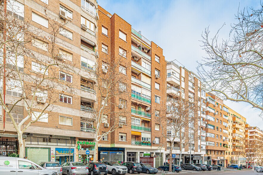 Immeuble residentiel dans Madrid, Madrid à vendre - Photo principale - Image 1 de 2