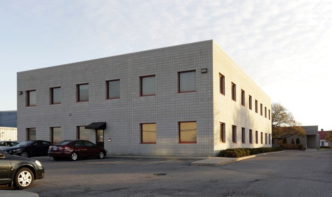 Plus de détails pour 1011 Polytek St, Ottawa, ON - Flex à vendre