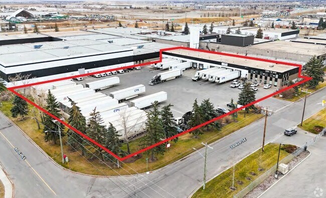 Plus de détails pour 4040-8081 40 St SE, Calgary, AB - Industriel à louer