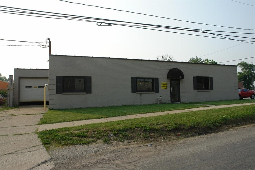 1117 Hazelwood St, Toledo, OH à vendre - Photo du bâtiment - Image 2 de 4